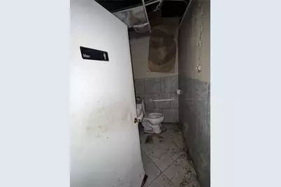 7444 Avenue P, Houston, TX 77011 - Photo 9