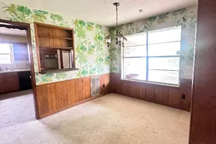 10622 Inwood Dr, Houston, TX 77042 - Photo 11