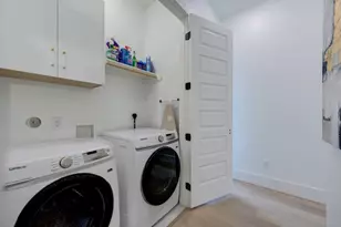 5702 Fairdale Ln, Houston, TX 77057 - Photo 41