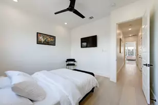 5702 Fairdale Ln, Houston, TX 77057 - Photo 33