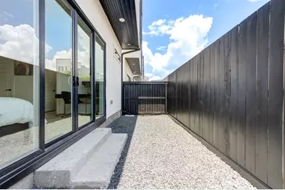 5702 Fairdale Ln #C, Houston, TX 77057 - Photo 47