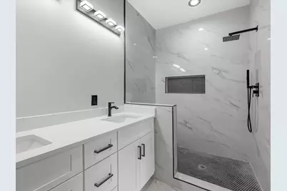 1084 Junell St, Houston, TX 77088 - Photo 29