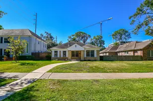 1932 Canterbury St, Houston, TX 77030 - Photo 3