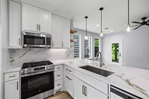 113 Capetown, Montgomery, TX 77356 - Photo 9
