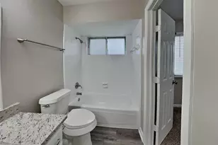 16306 Ash Point Ln, Sugar Land, TX 77498 - Photo 19