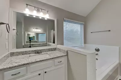 16306 Ash Point Lane, Sugar Land, TX 77498 - Photo 13