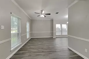 16306 Ash Point Ln, Sugar Land, TX 77498 - Photo 3