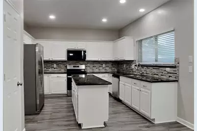16306 Ash Point Lane, Sugar Land, TX 77498 - Photo 7