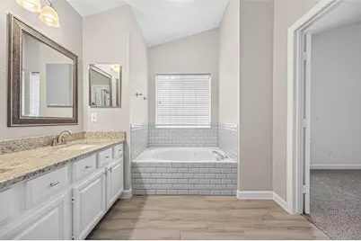 11 Ginger Bay Place, The Woodlands, TX 77382 - Photo 23