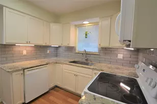 12711 Westleigh Dr, Houston, TX 77077 - Photo 15