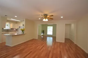 12711 Westleigh Dr, Houston, TX 77077 - Photo 9