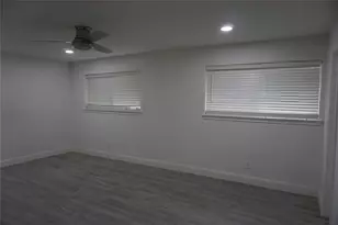 15806 Sulky Trail Ct, Houston, TX 77060 - Photo 13