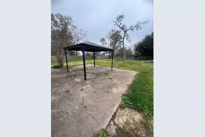 519 N Shady Lane, La Porte, TX 77571 - Photo 25