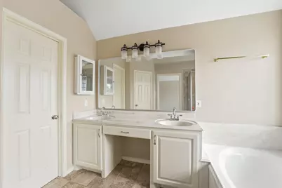 8203 Poplar Court, Baytown, TX 77523 - Photo 13