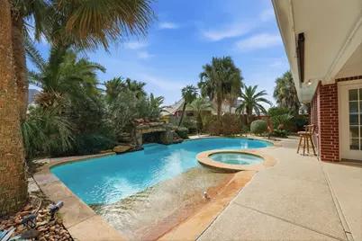 8203 Poplar Court, Baytown, TX 77523 - Photo 23