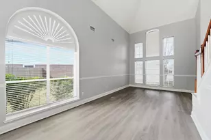 8203 Poplar Ct, Baytown, TX 77523 - Photo 5