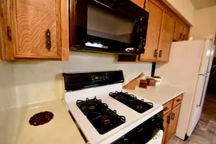 5703 Greencraig Dr, Houston, TX 77035 - Photo 17