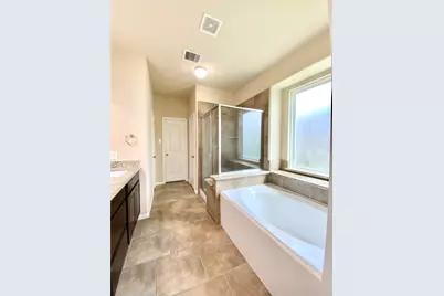 21602 Royal Melbourne Court, Porter, TX 77365 - Photo 23