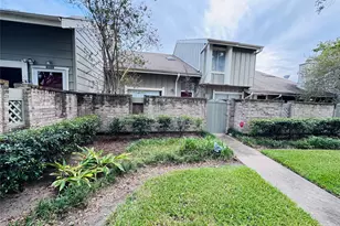 12908 Leader St, Houston, TX 77072 - Photo 15