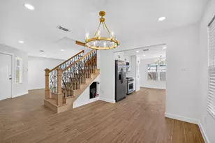 12615 Verdant Brook Dr, Houston, TX 77085 - Photo 17