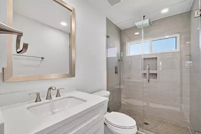 12615 Verdant Brook Drive, Houston, TX 77085 - Photo 33