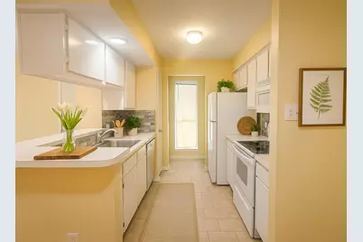 1900 Bay Area Boulevard #N237, Houston, TX 77058 - Photo 5