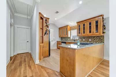 4628 Kermit Street, Houston, TX 77009 - Photo 9
