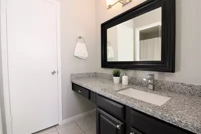 12639 Ashford Hills Drive, Houston, TX 77077 - Photo 11