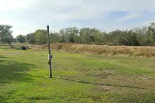 709 11th St, Palacios, TX 77465 - Photo 5