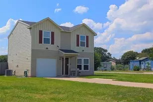 2009 6th St, Hempstead, TX 77445 - Photo 3