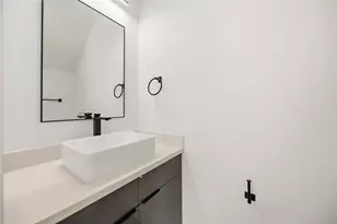 4425 Aledo St, Houston, TX 77051 - Photo 11