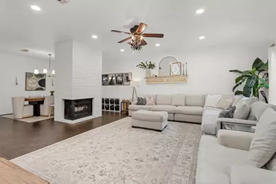 55 S Stony Bridge Circle, The Woodlands, TX 77381 - Photo 5