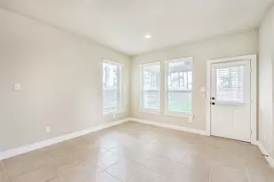 14823 Twin Waters CT, Houston, TX 77044 - Photo 19