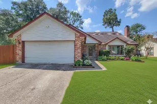 25303 Avery Hill Ln, Spring, TX 77373 - Photo 1