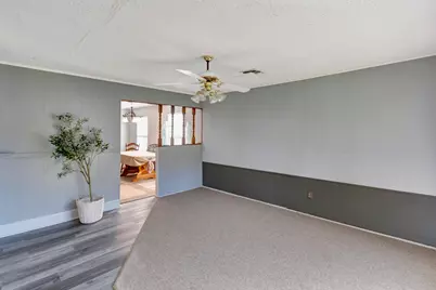 407 Bois D Arc Street, Edna, TX 77957 - Photo 13