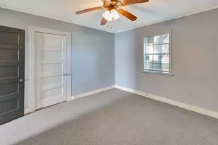 407 Bois D Arc St, Edna, TX 77957 - Photo 35