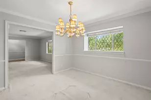 1602 Peer Dr, Houston, TX 77043 - Photo 11