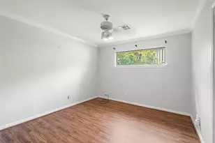 1602 Peer Dr, Houston, TX 77043 - Photo 27