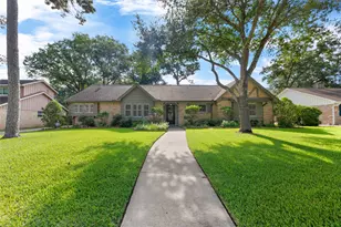 5022 Casa Grande St, Dickinson, TX 77539 - Photo 3