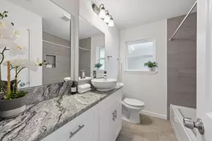 4017 Woodfin St, Houston, TX 77025 - Photo 11