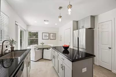 4017 Woodfin Street, Houston, TX 77025 - Photo 9