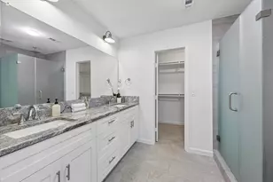 4017 Woodfin St, Houston, TX 77025 - Photo 13