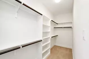 9517 Cedarpost Square St, Houston, TX 77055 - Photo 15
