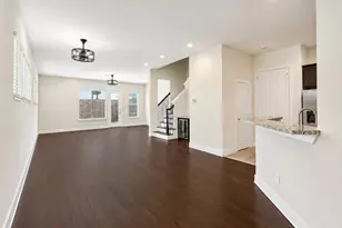 9517 Cedarpost Square St, Houston, TX 77055 - Photo 5