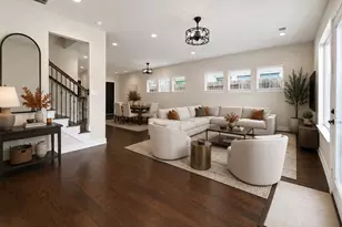9517 Cedarpost Square St, Houston, TX 77055 - Photo 11