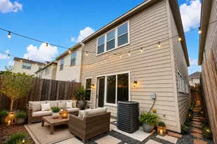 9517 Cedarpost Square St, Houston, TX 77055 - Photo 27