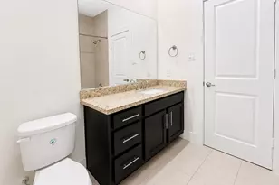 9517 Cedarpost Square St, Houston, TX 77055 - Photo 21