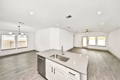 12918 Wempe Way, Houston, TX 77047 - Photo 19