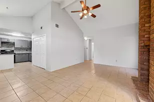 16106 Barbaroosa Dr, Houston, TX 77083 - Photo 11