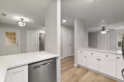 1799 League Line Road #4, Conroe, TX 77304 - Photo 11